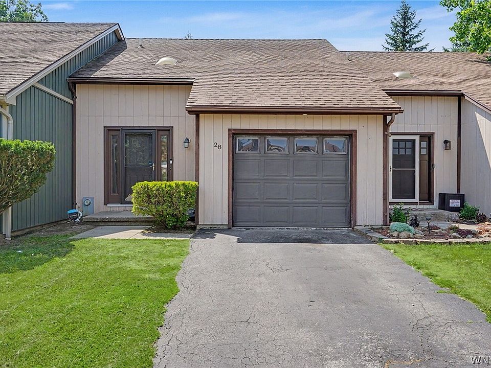 1st image of 28 Robin Rd