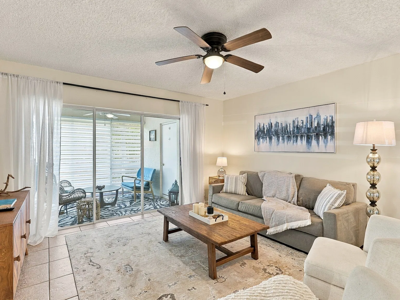 7785 Esmeralda Way — Photo 4
