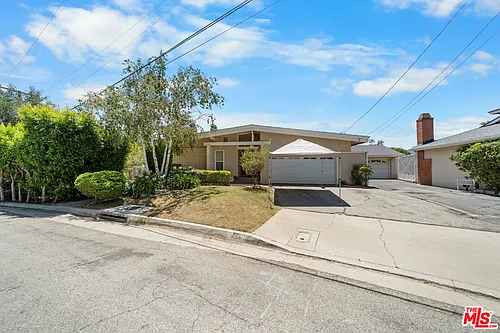 3114 Henrietta Ave Photo 1