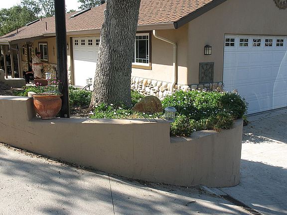 Caretakers unit driveway 