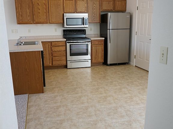 4th image of 2627-2635 Cottontail Dr