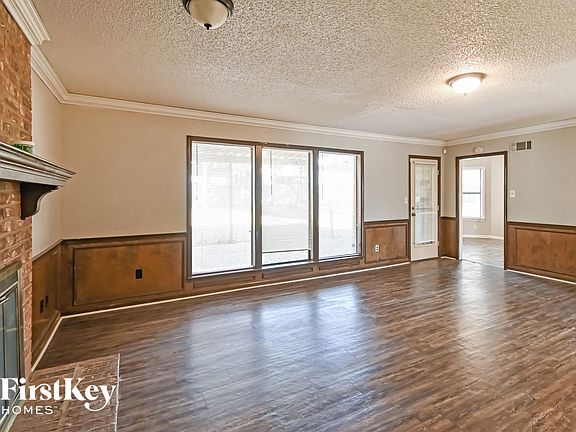 2nd image of 8538 Chimneyrock Blvd