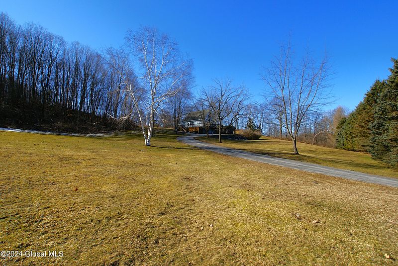 5th image of 1262 County Route 23