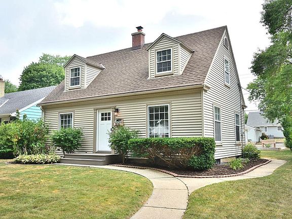 2nd image of 2836 N 90th STREET
