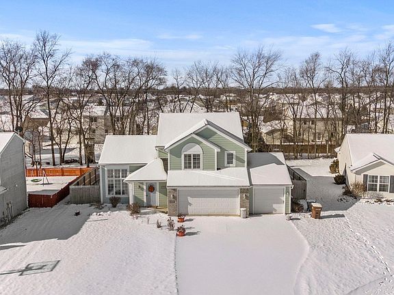 3rd image of 15709 Grassy Willow Dr