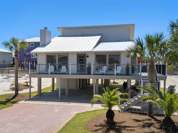8147 White Sands Blvd, Navarre, FL 32566