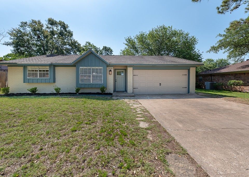 1st image of 3509 Green Oaks Dr