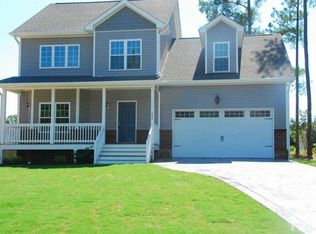 207 Saddle Ln, Lillington, NC 27546