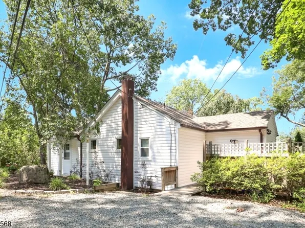 74 Leather Stocking Path, Lincoln Park Boro, NJ 07035