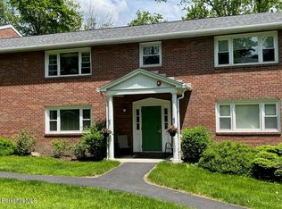 5 Morgan Mnr APT 9, Lenox, MA 01240