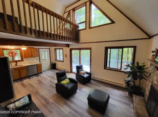 193 Bellingham Dr, Bushkill, PA 18324