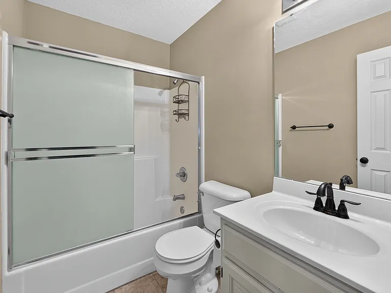14802 Robinson St — Photo 23