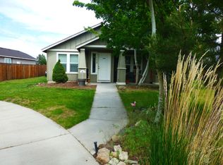 1538 NE 4th St, Redmond, OR 97756