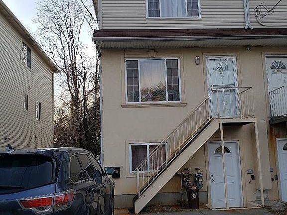 2nd image of 68 Treadwell Ave