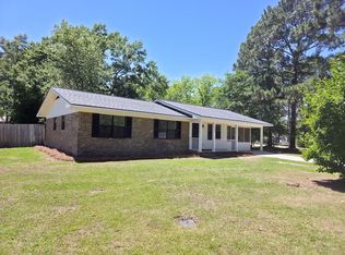 132 Blueberry Ln, Fitzgerald, GA 31750