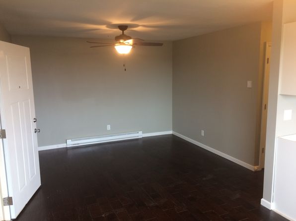 310 E Lincoln St APT 4