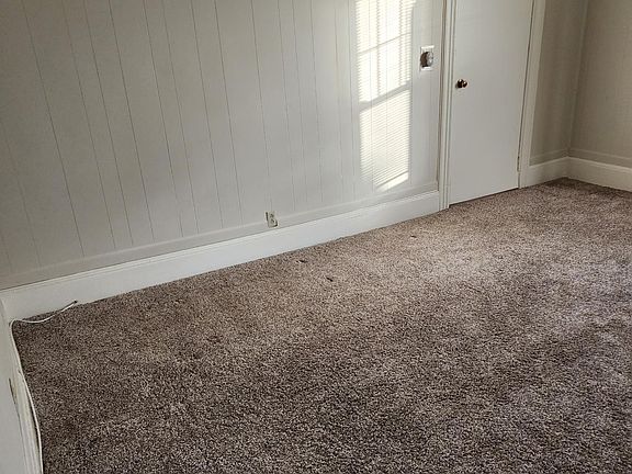 5th image of 54 Washington St #942