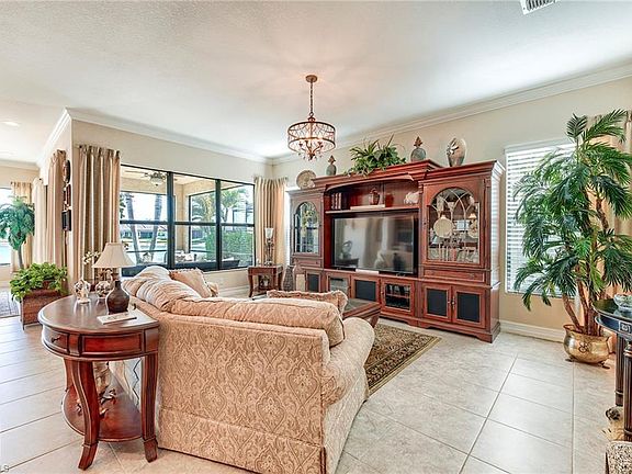 2nd image of 9263 Glenforest DR