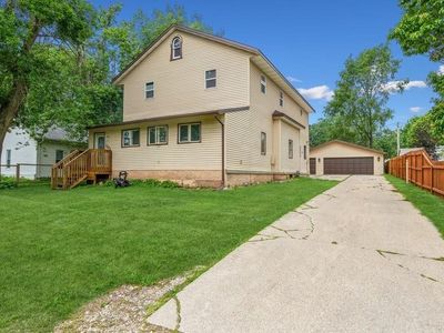 107 Vine St, Cambridge, IA, 50046
