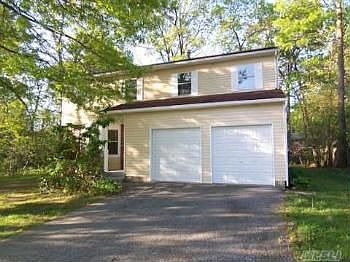 2nd image of 12 Whispering Pines Ct
