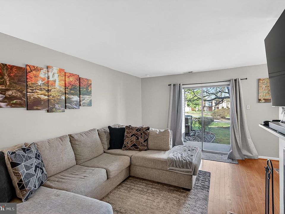 305 Kelly Cv #A, Mount Laurel, NJ 08054 | Zillow