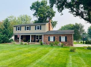 3720 Sweitzer St NW, Uniontown, OH 44685