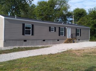 125 Main St SW, Calhoun, GA 30701