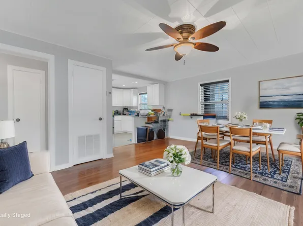 818 Kaye Street, West Palm Beach, FL 33405