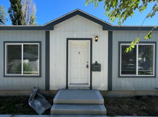 574 Cross St, Ogden, UT 84404
