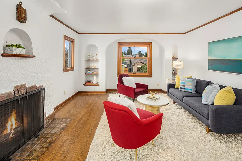 2 bed, 1.0 bath, 1000 sqft, $3,095 — Photo 2