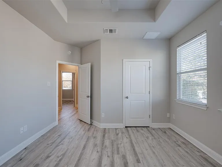 5701 Cougar Dr #D — Photo 13
