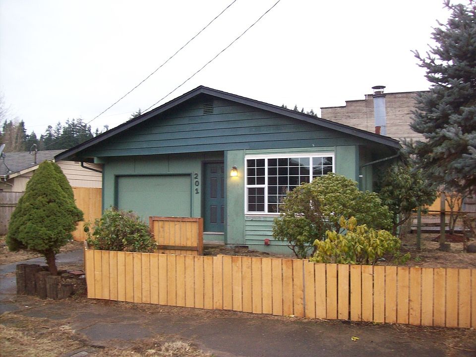 1st image of 201 Nenant St S