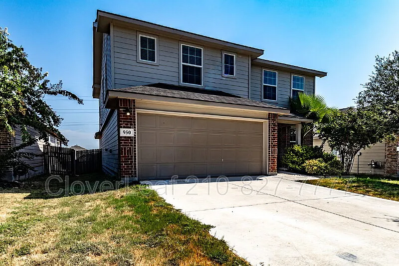 4 bed, 2.5 bath, 2323 sqft, $1,947 — Photo 2