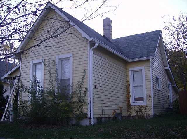 1st image of 1248 Blaine Ave