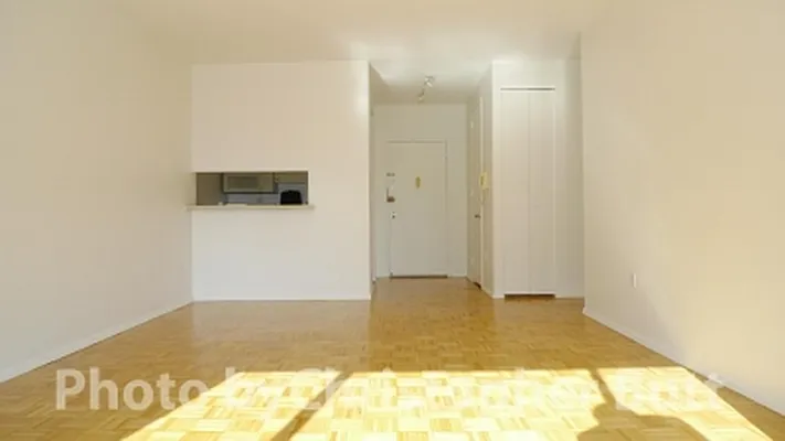 Rented by Citi Habitats | media 5