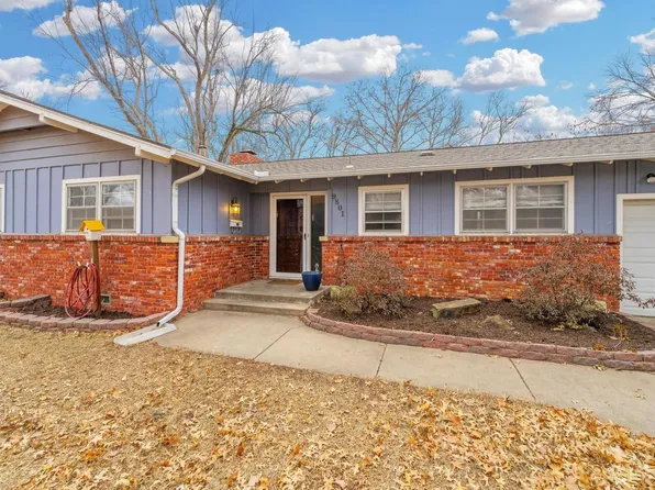 9801 W Kenny Ln, Wichita, KS 67212