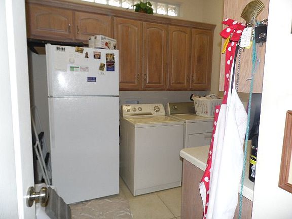 4th image of 5602 Fenway Dr