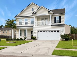 670 Silver Moss Dr, Moncks Corner, SC 29461