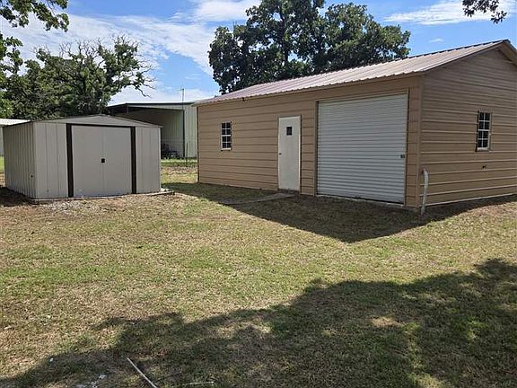 4th image of 177871 N 2820th Rd