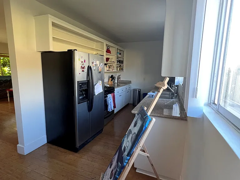 2325 Kansas Ave #6 — Photo 8