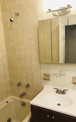 Rented by Citi Nest Group LLC | media 23