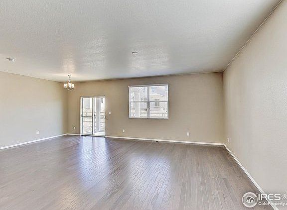 4th image of 867 Dartford Dr