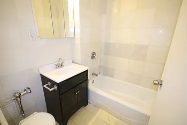 Rented by Dynamik Realty