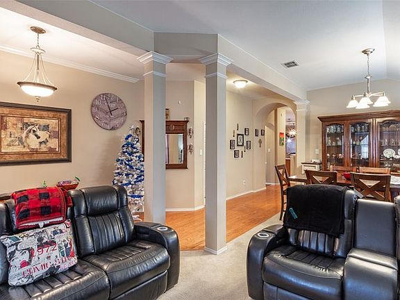 2nd image of 5928 Westgate Dr
