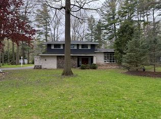 10103 Jane St, Lambton Shores, ON N0M1T0