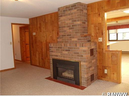 5th image of 224 E Clark Street