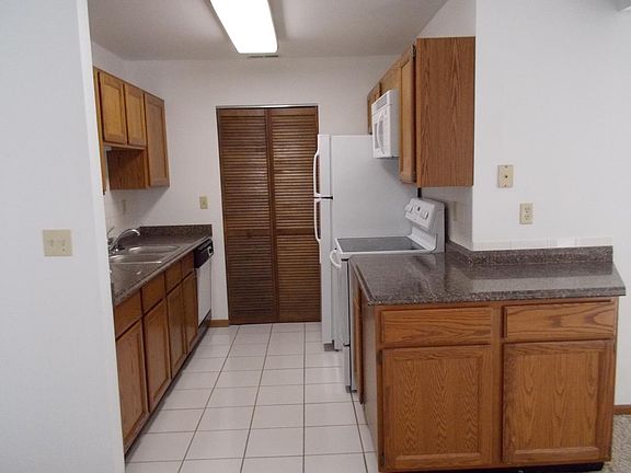 2nd image of 17048 Sandalwood Creek Dr APT F