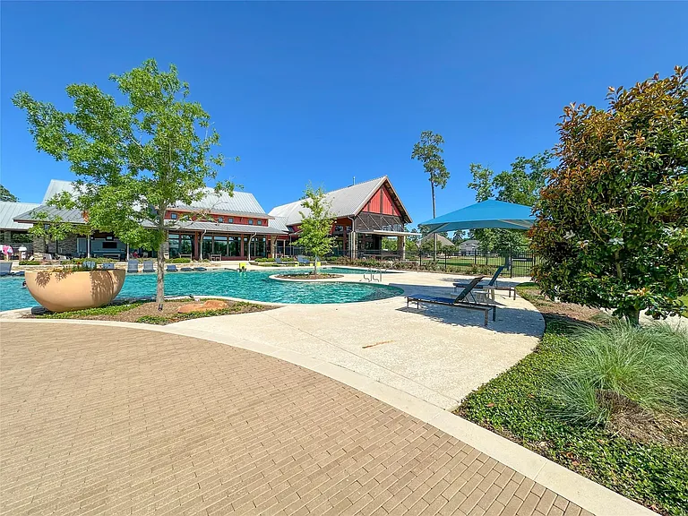8543 Tynan Ridge Dr — Photo 49