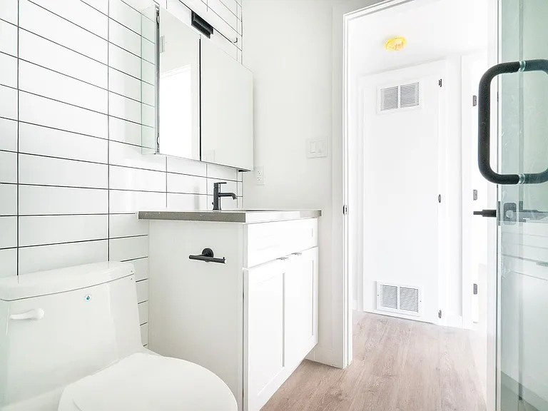 3168 Wabash Ave — Photo 20