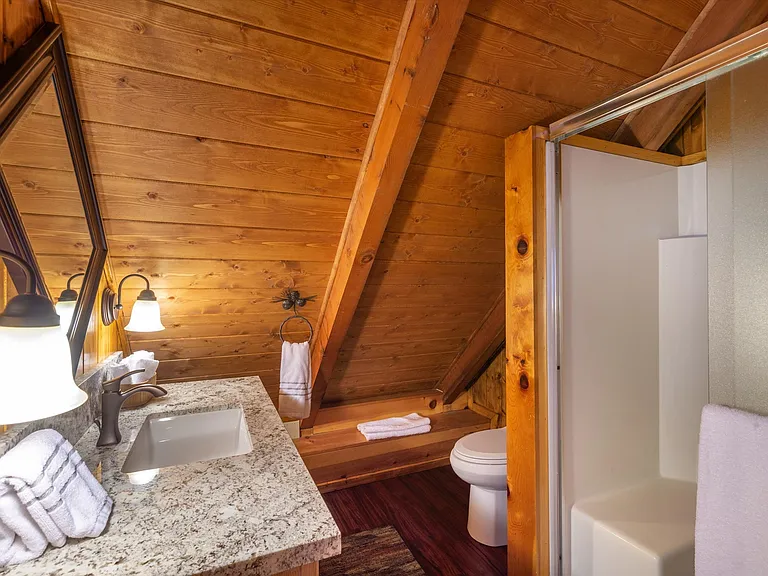 6431 Tamarack Rd — Photo 10